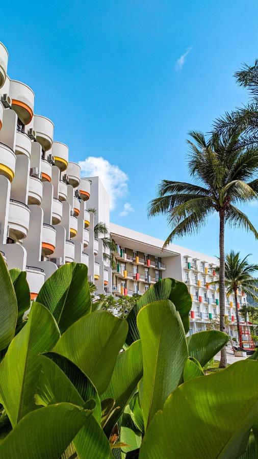 Resort Harris Batam Waterfront Sekupang