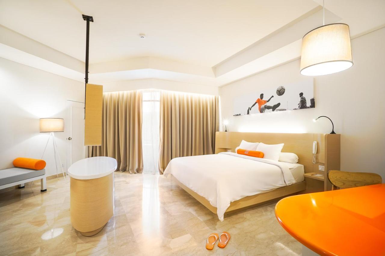 Harris Batam Waterfront Resort